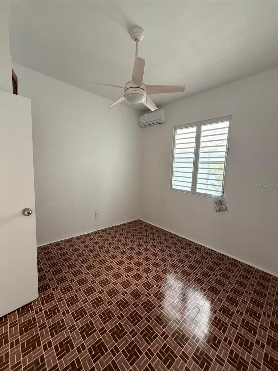513 Barbe St #101 Property Photo 12
