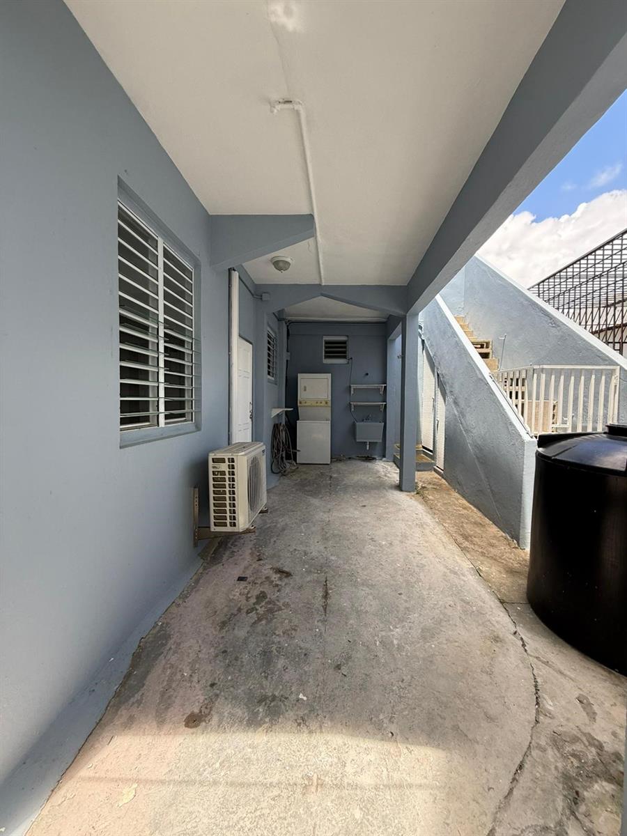 513 Barbe St #101 Property Photo 14