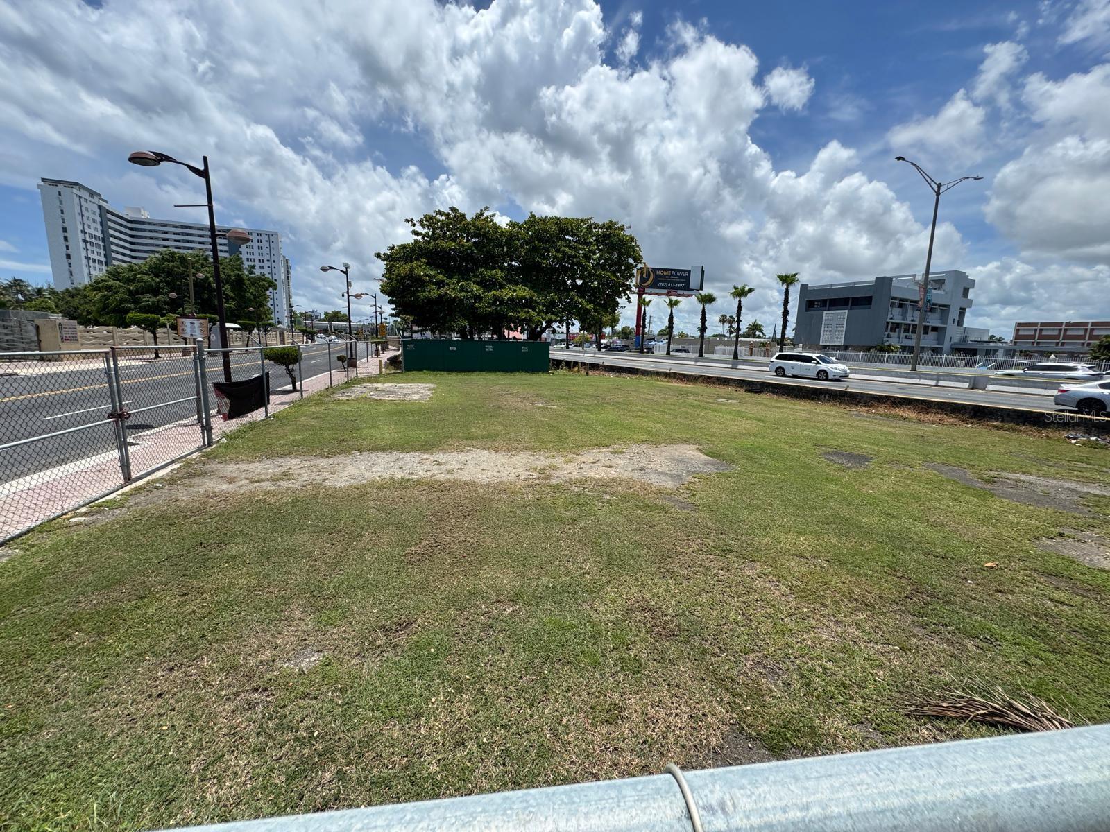 1064 Av. Isla Verde Property Photo 12