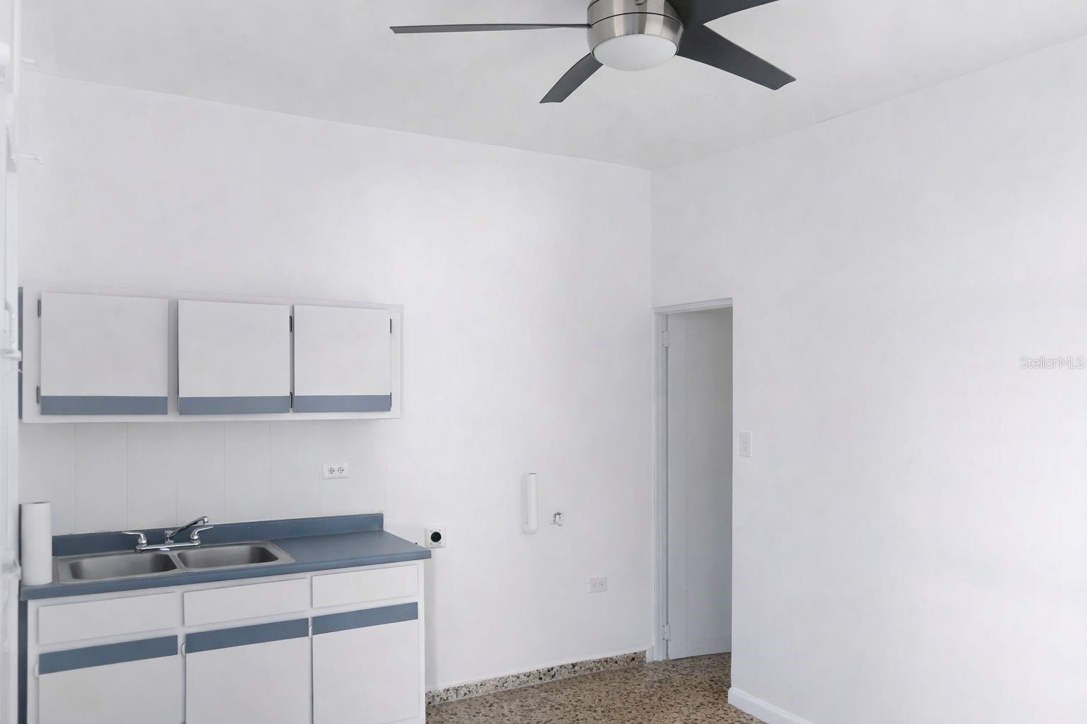 42 Calle Maestre Esq. De Diego #42 Property Photo 3