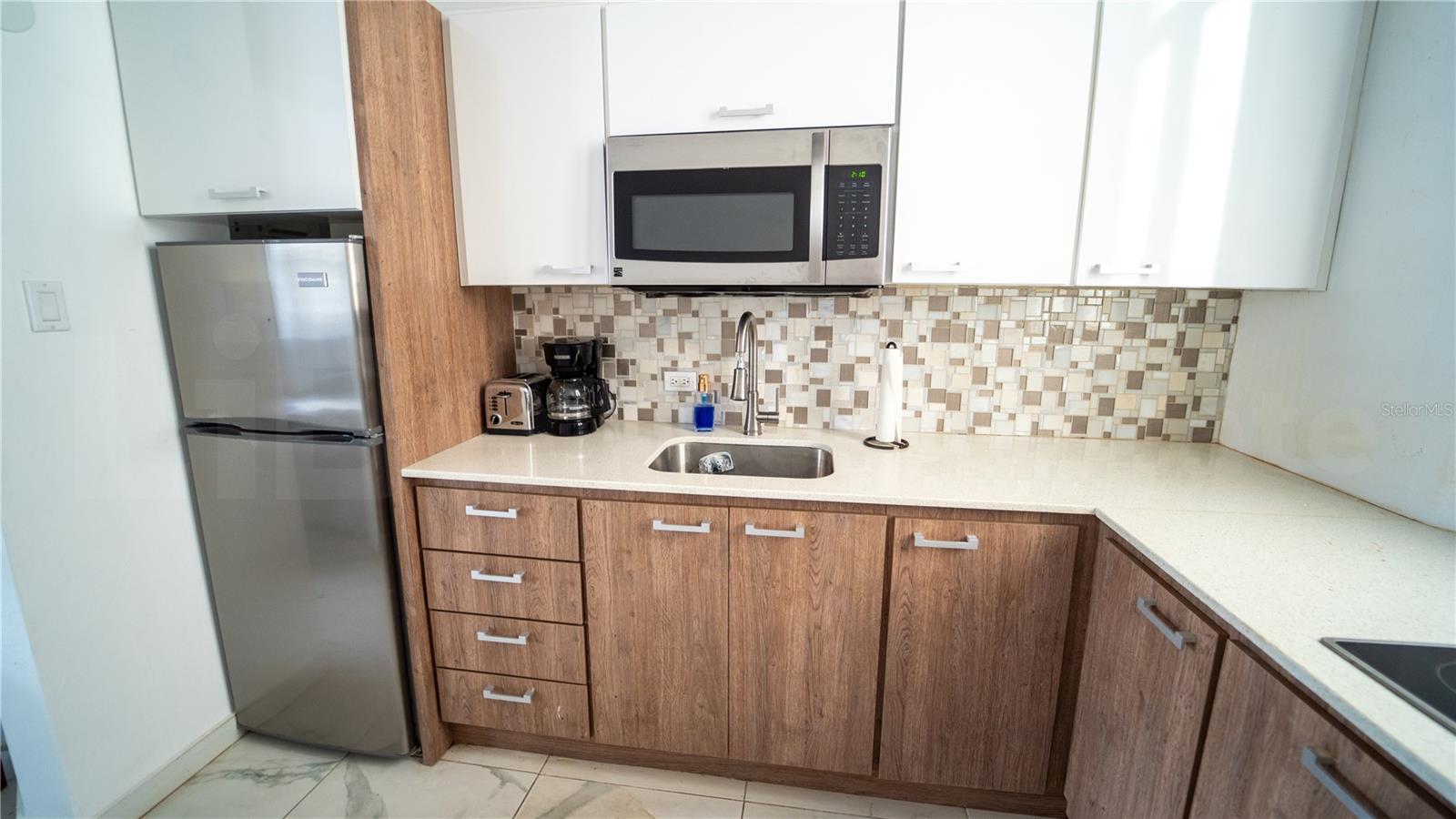 101 Sol St #2b Property Photo 4