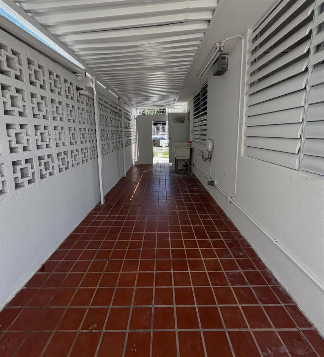 882 Calle Paganini Property Photo 7
