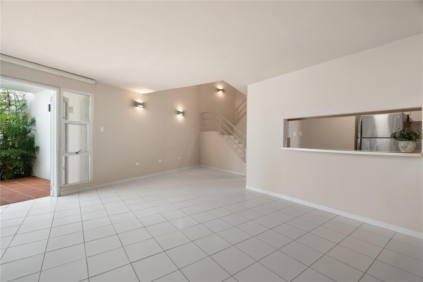 125 Palmarina Clb #12 Property Photo 11