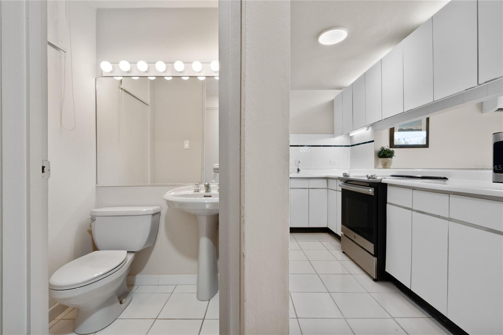 125 Palmarina Clb #12 Property Photo 22