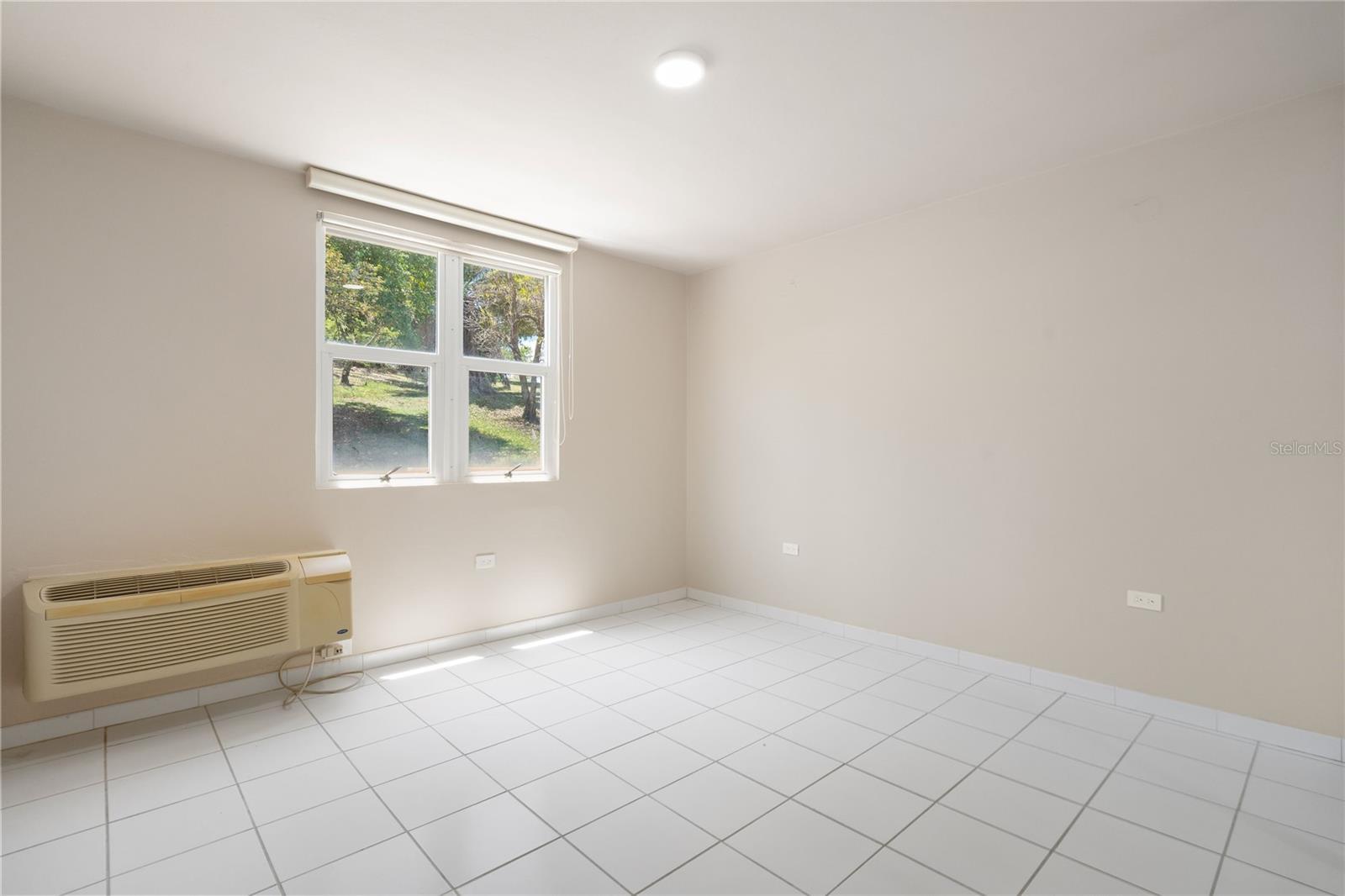 125 Palmarina Clb #12 Property Photo 24