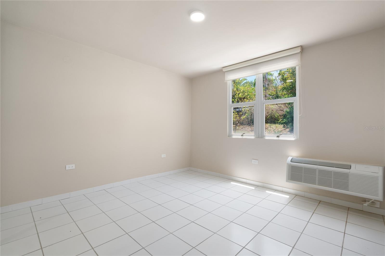 125 Palmarina Clb #12 Property Photo 29