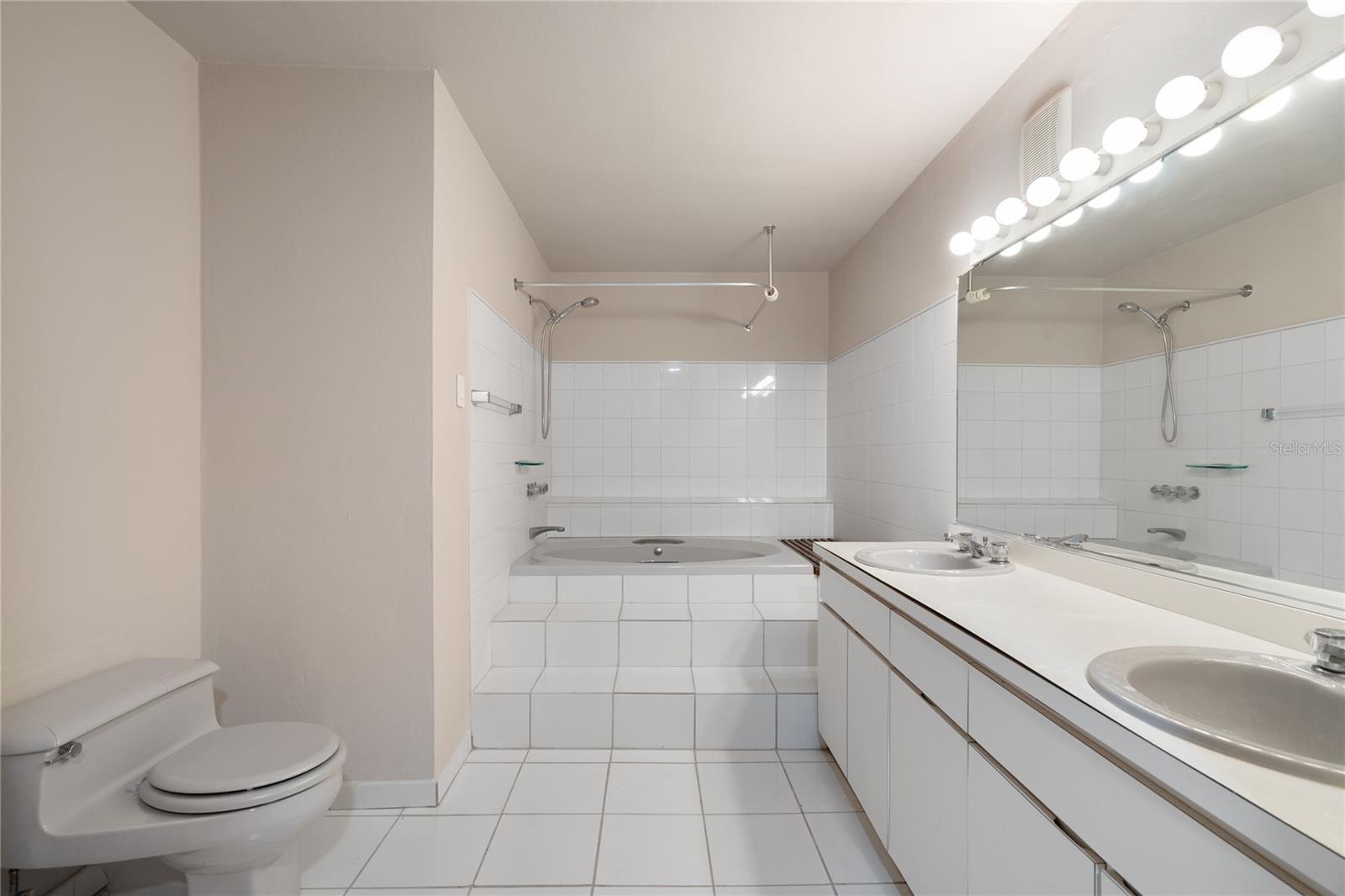 125 Palmarina Clb #12 Property Photo 39