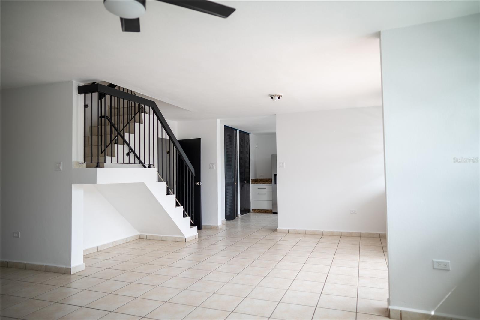 29 Calle Basilio Catala #210 Property Photo 7