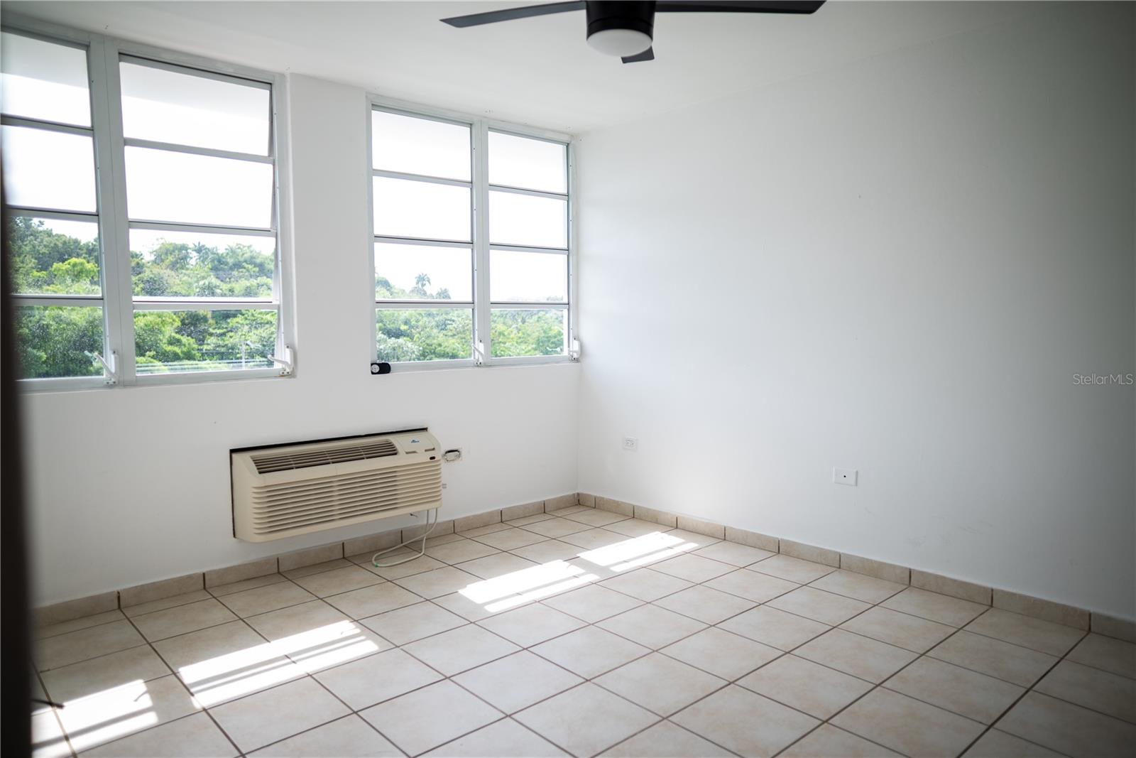 29 Calle Basilio Catala #210 Property Photo 12
