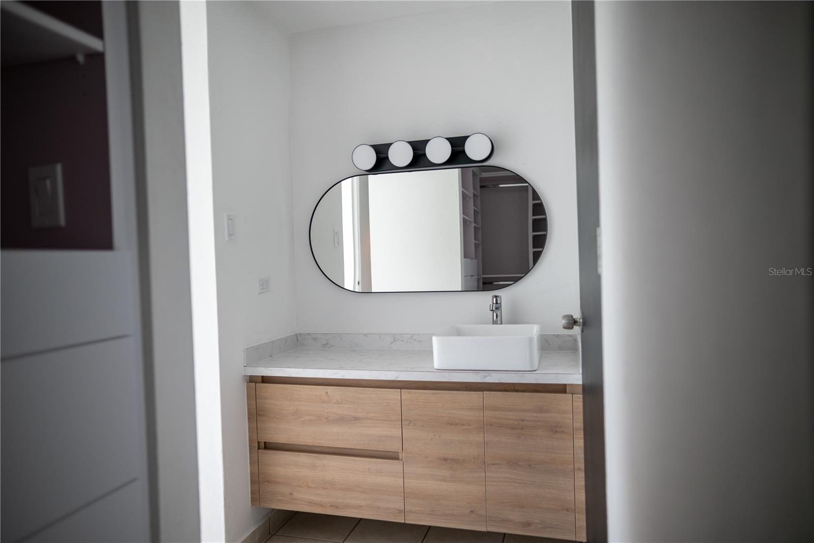 29 Calle Basilio Catala #210 Property Photo 15