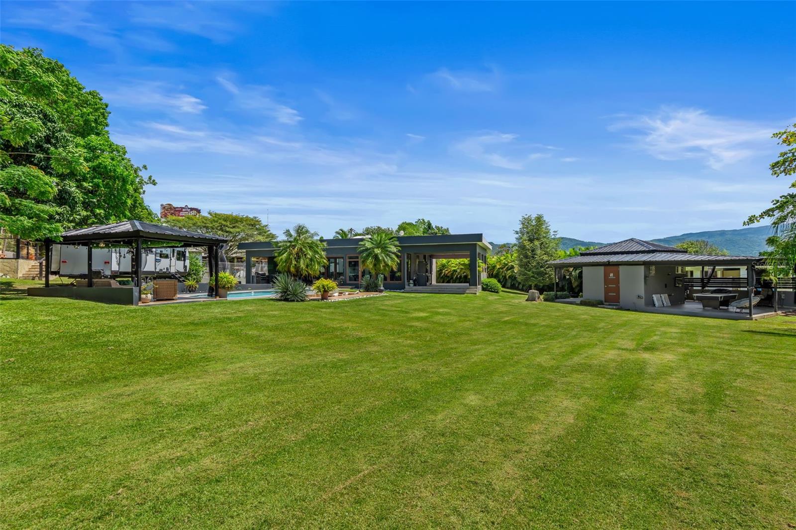 PR9120990 Property Photo 45