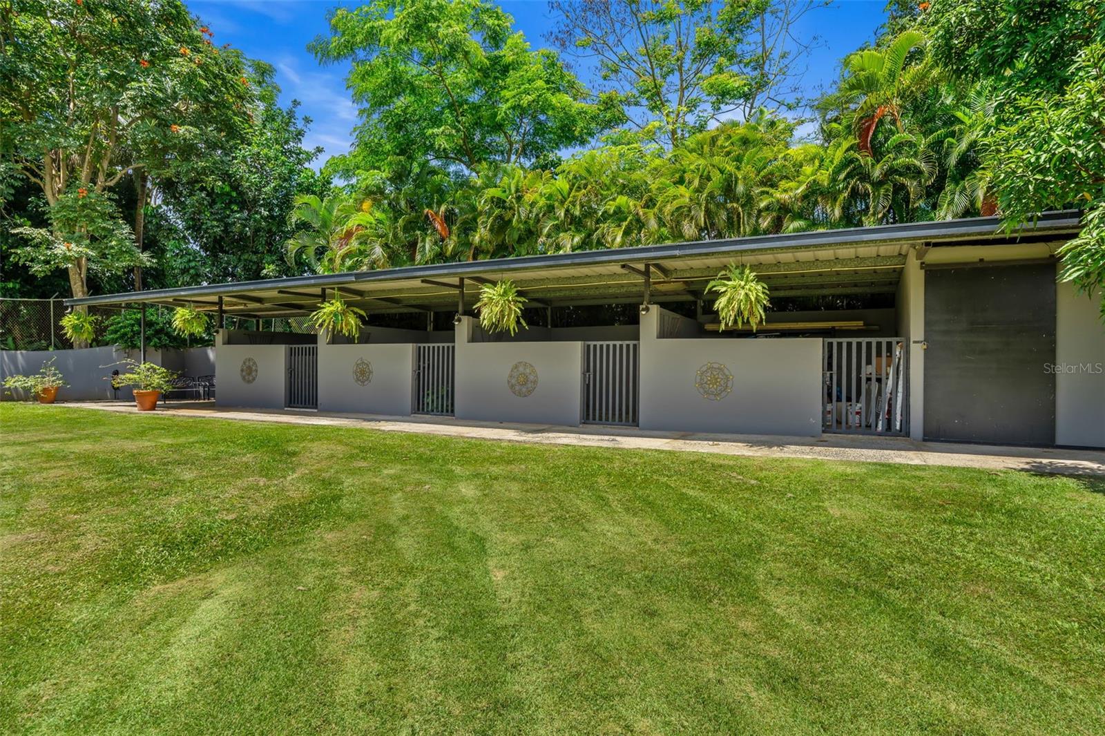 PR9120990 Property Photo 52
