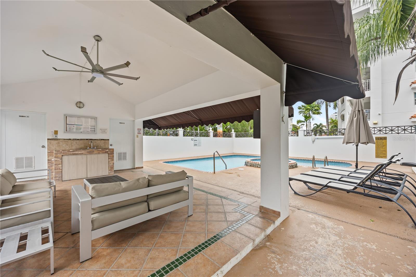 26 Calle Cambija #ph B-312 Property Photo 22