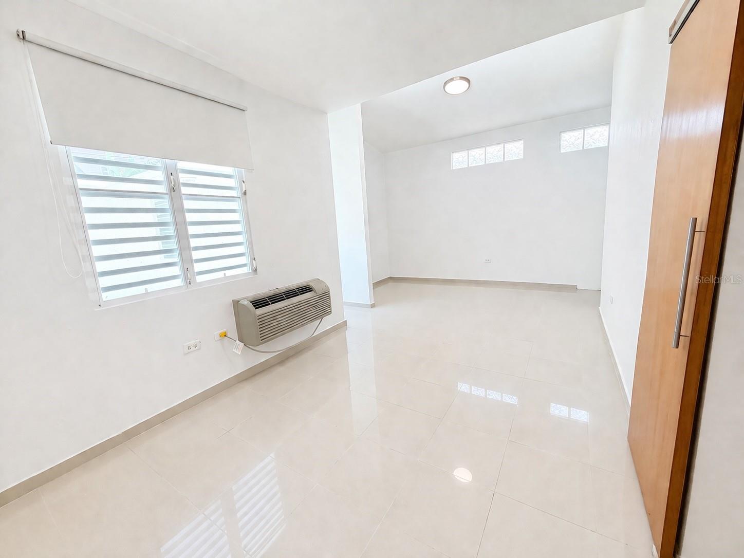 563 Sunlight Summit Hills Property Photo 3
