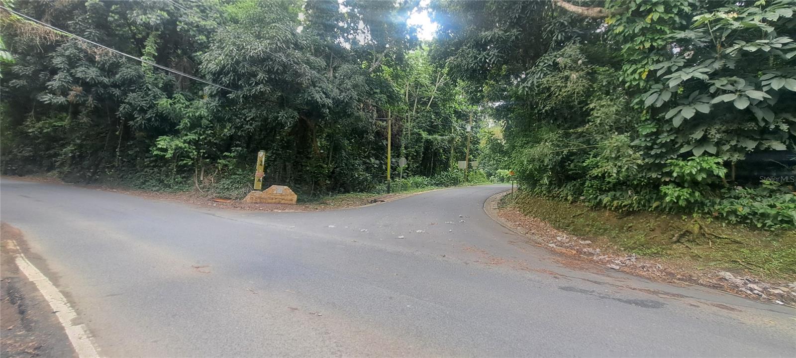 Ne Barrio Mameyes Property Photo 1