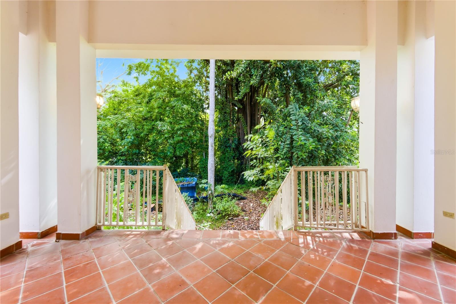 7 Vanda Property Photo 23