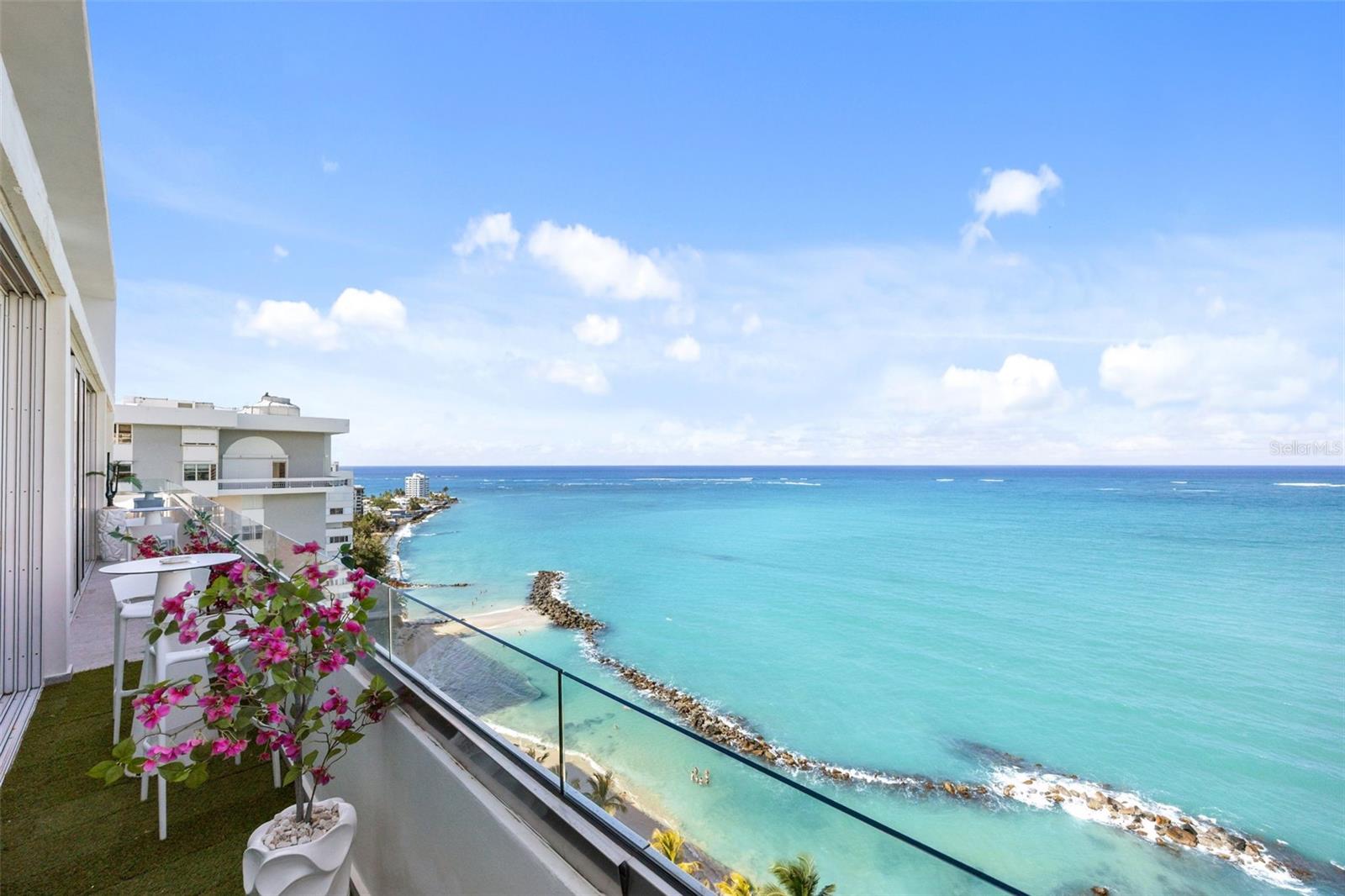 3307 Ave Isla Verde #ph Property Photo 1