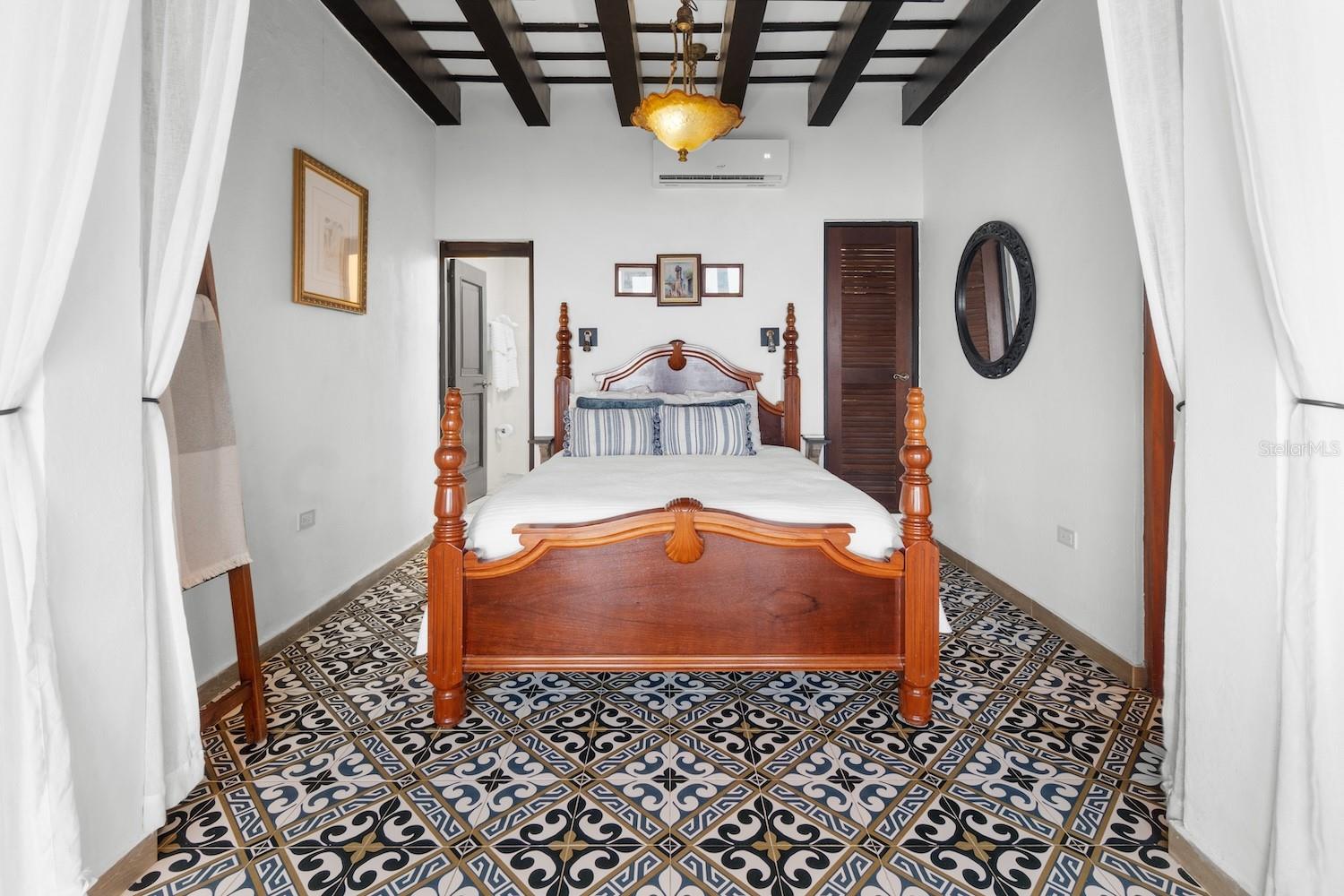 422 Norzagaray Property Photo 12