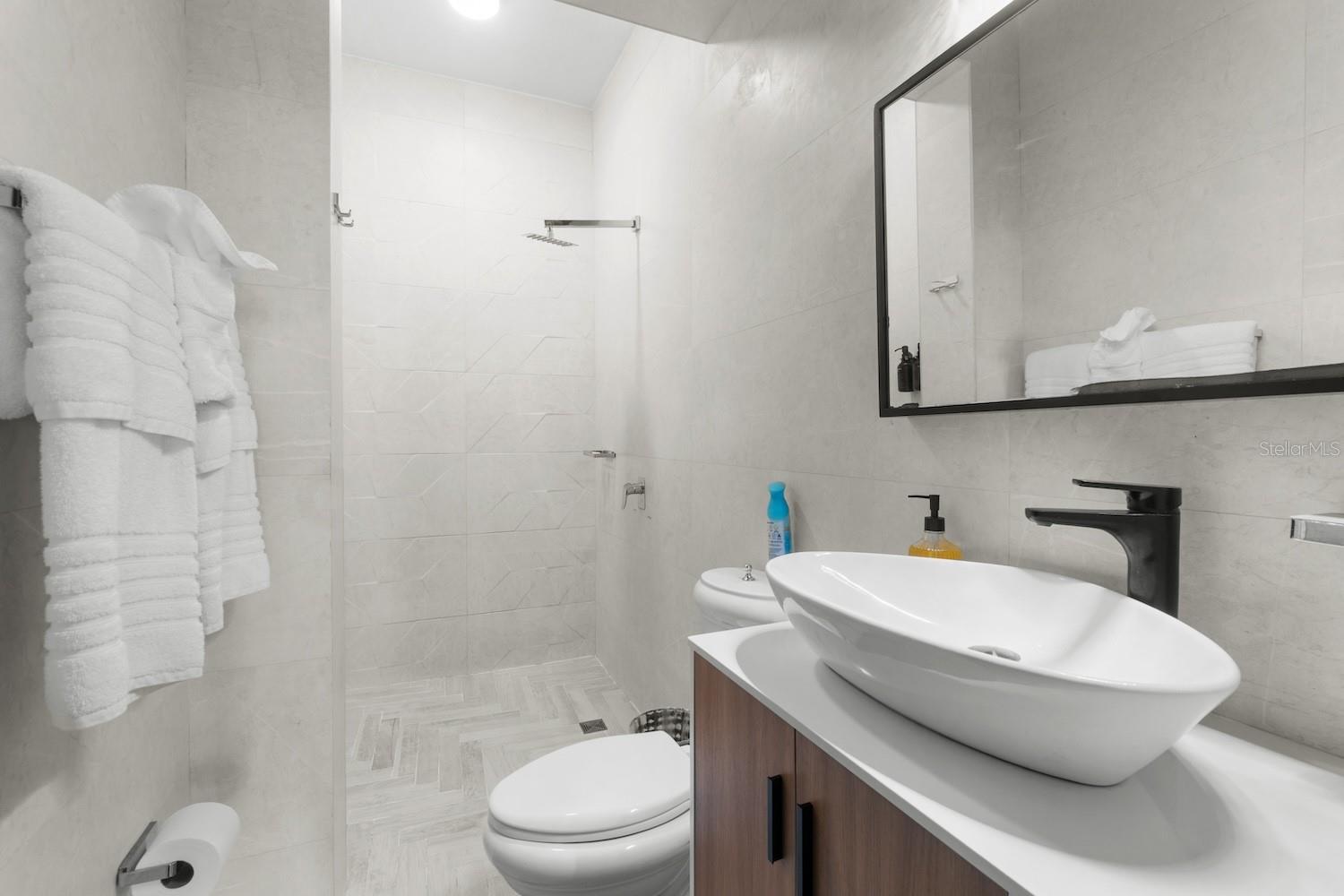 422 Norzagaray Property Photo 21