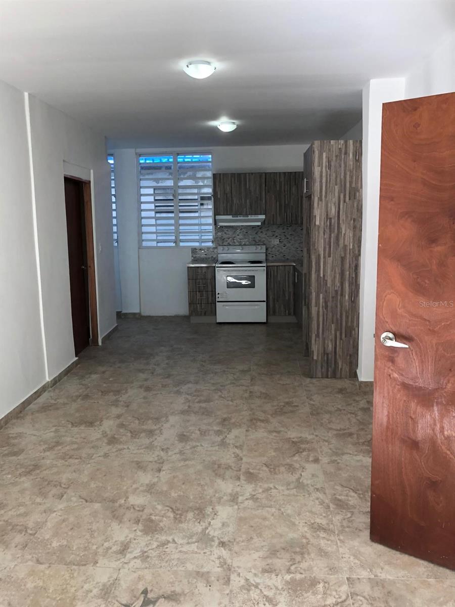 215 Colton Property Photo 16