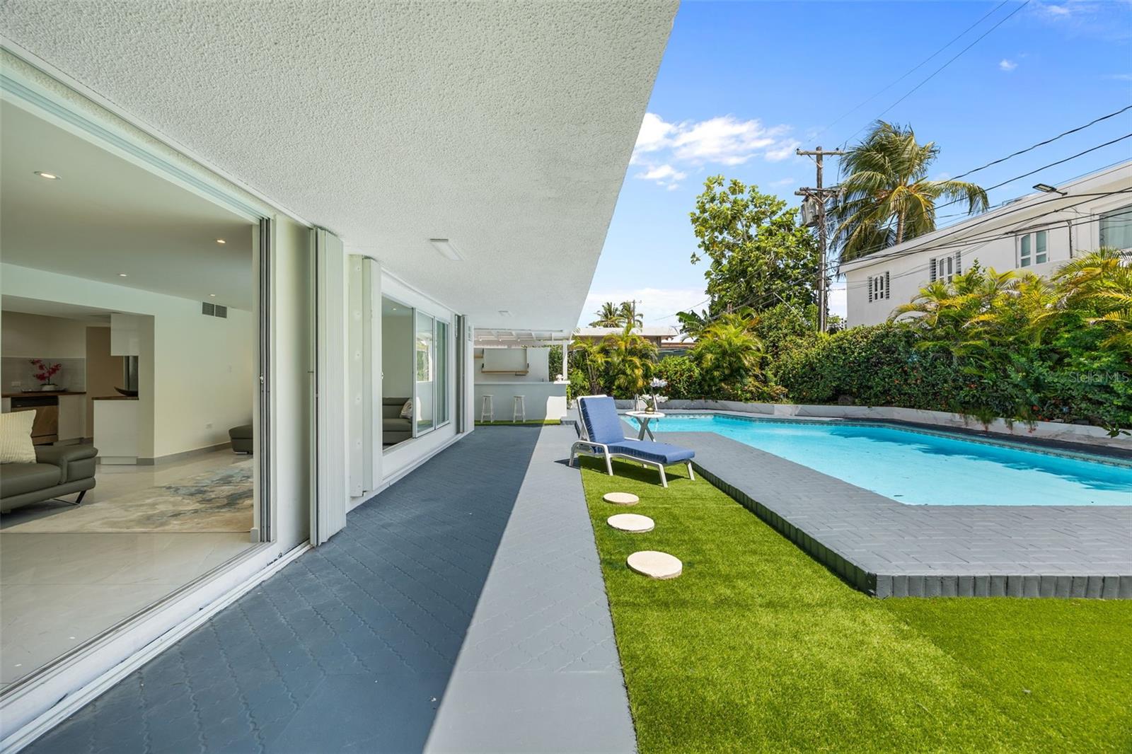 2 Calle Mar De Irlanda Property Photo 1