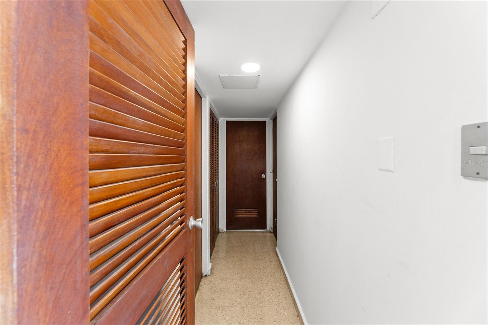 1319 Ashford Ave #6b Property Photo 16