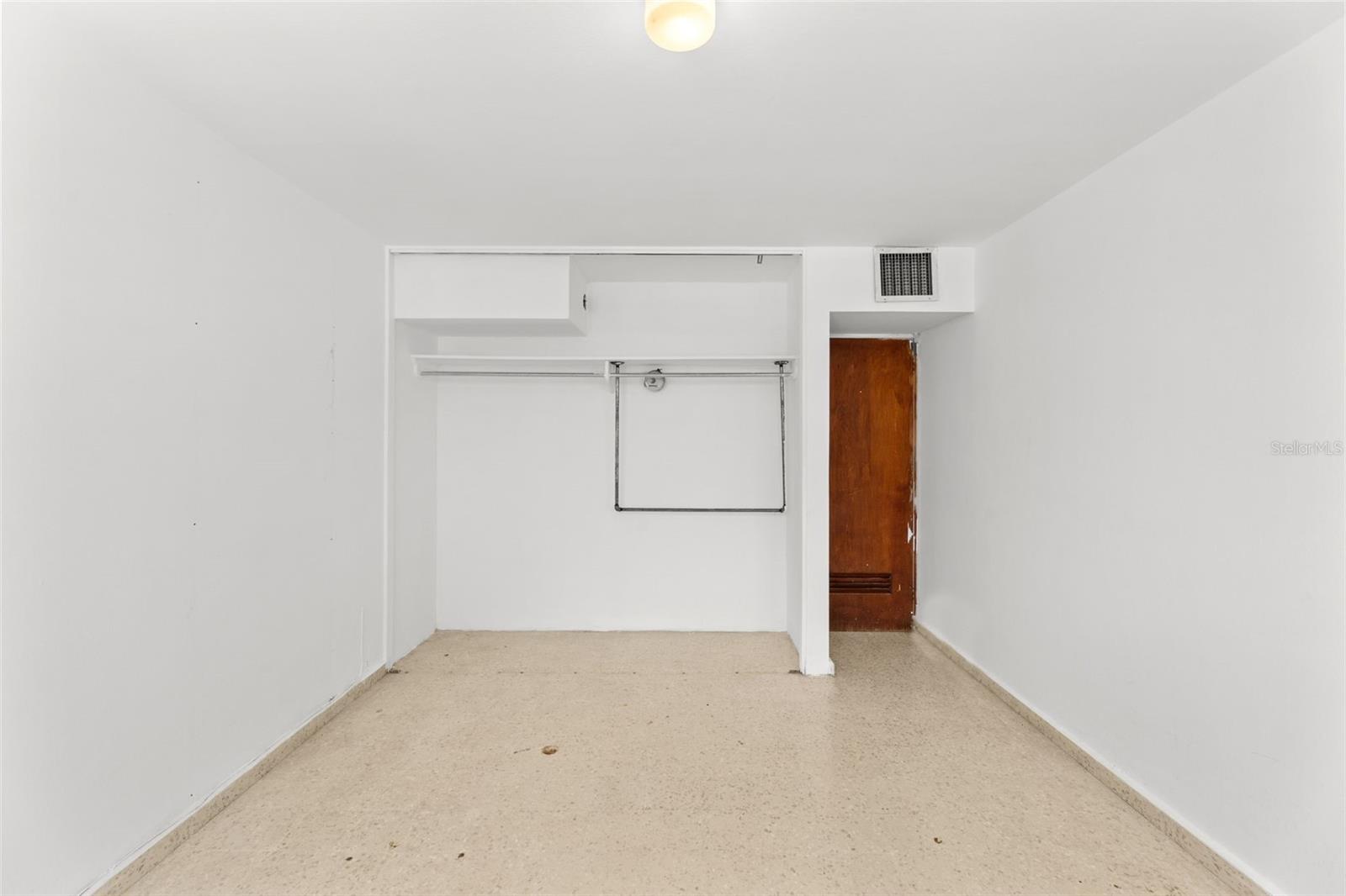 1319 Ashford Ave #6b Property Photo 21
