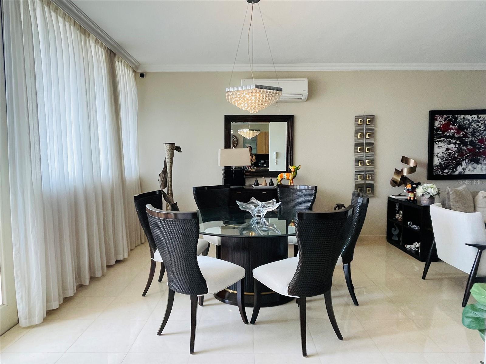 Palma Real Avenue Murano Luxury Apartments #8 Property Photo 2