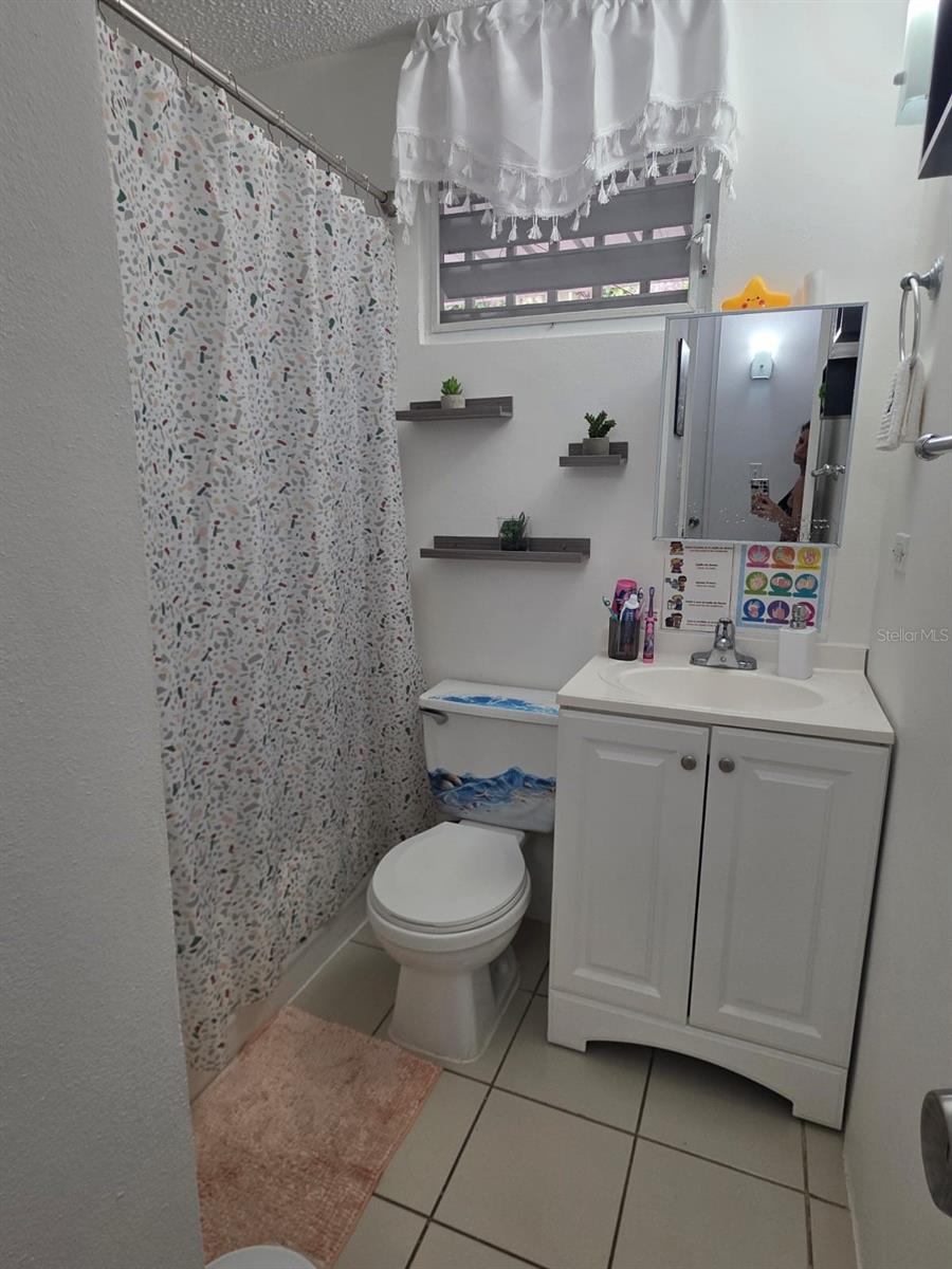 J-7 Juan Carrion Property Photo 3