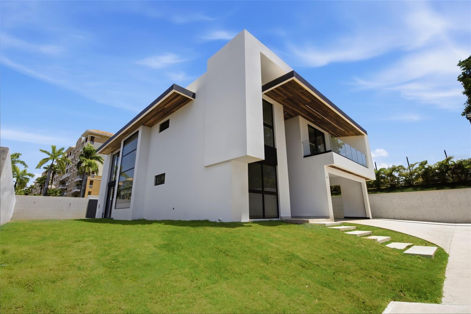45 Sereno Property Photo 21