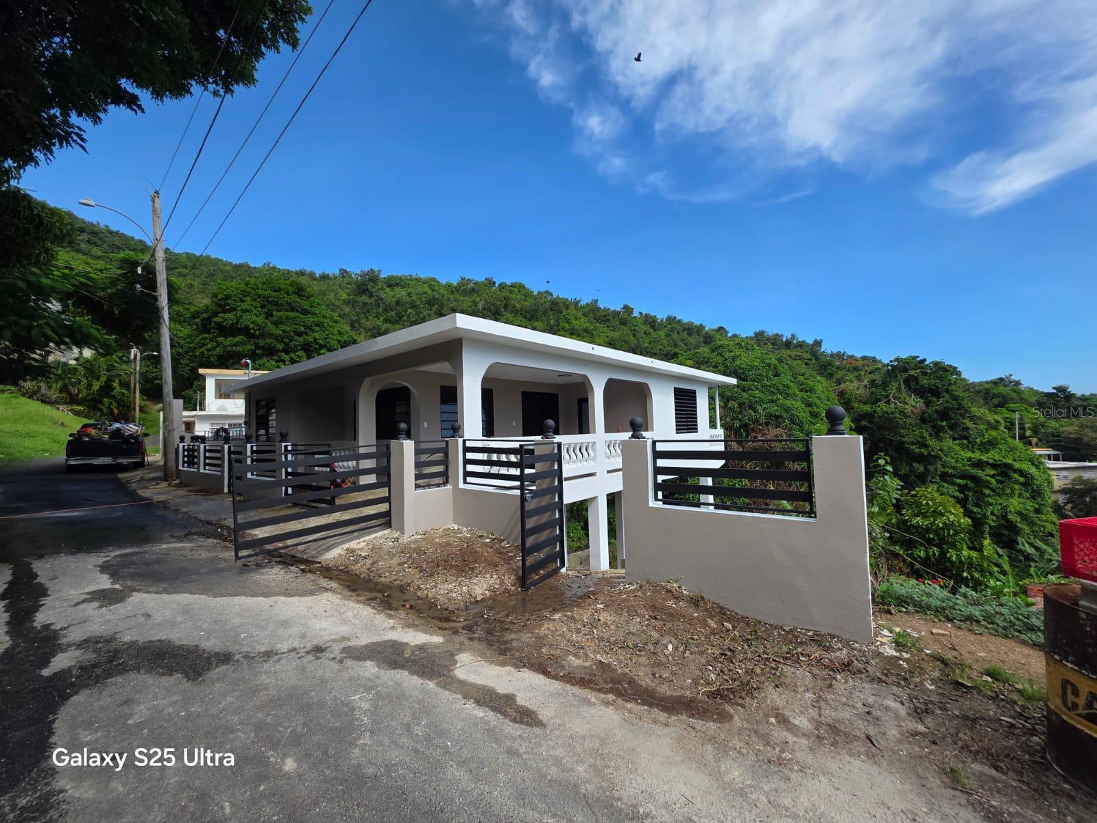 290 Calle Ceiba Property Photo 1