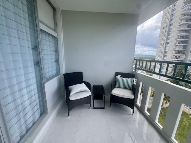 Ocean Drive 100 #806 Property Photo 10