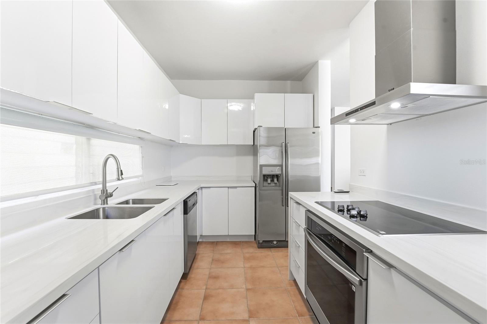 115 Paseo Real Property Photo 3