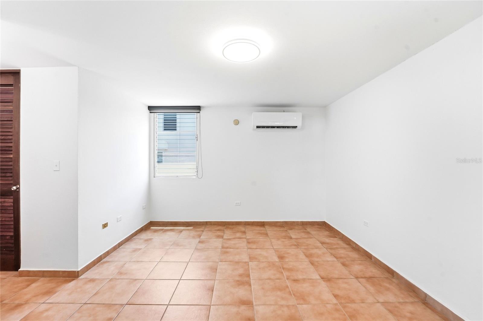 115 Paseo Real Property Photo 12