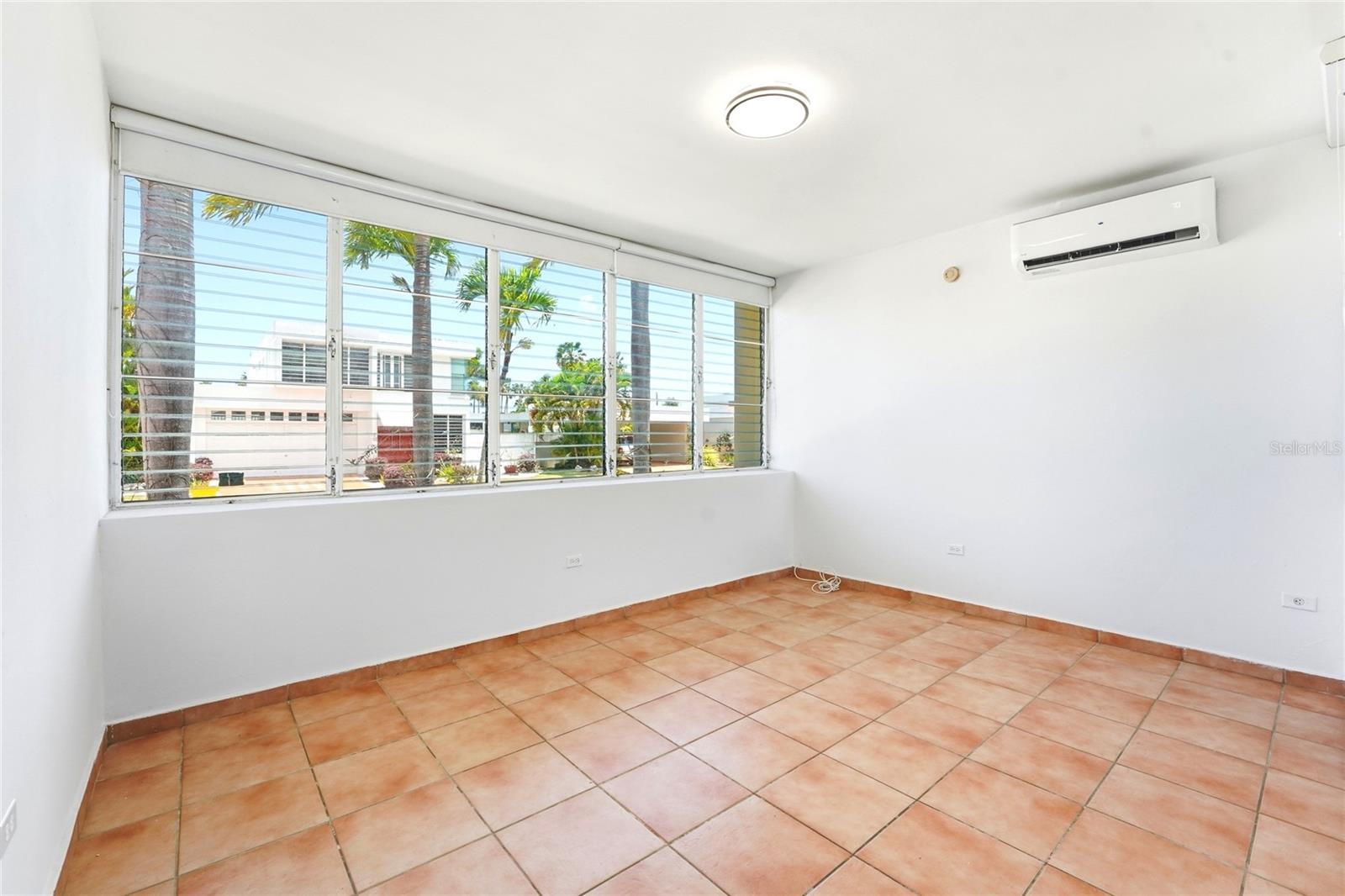 115 Paseo Real Property Photo 18
