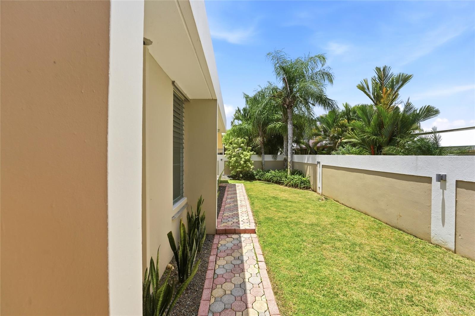 115 Paseo Real Property Photo 21