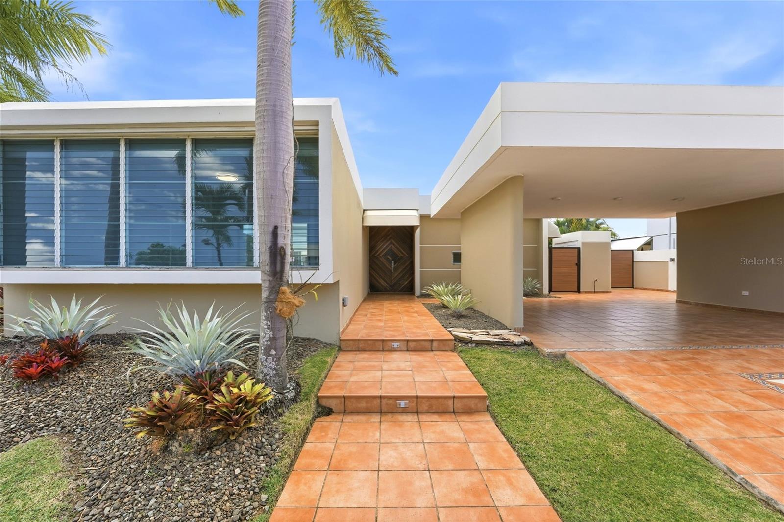 115 Paseo Real Property Photo 25