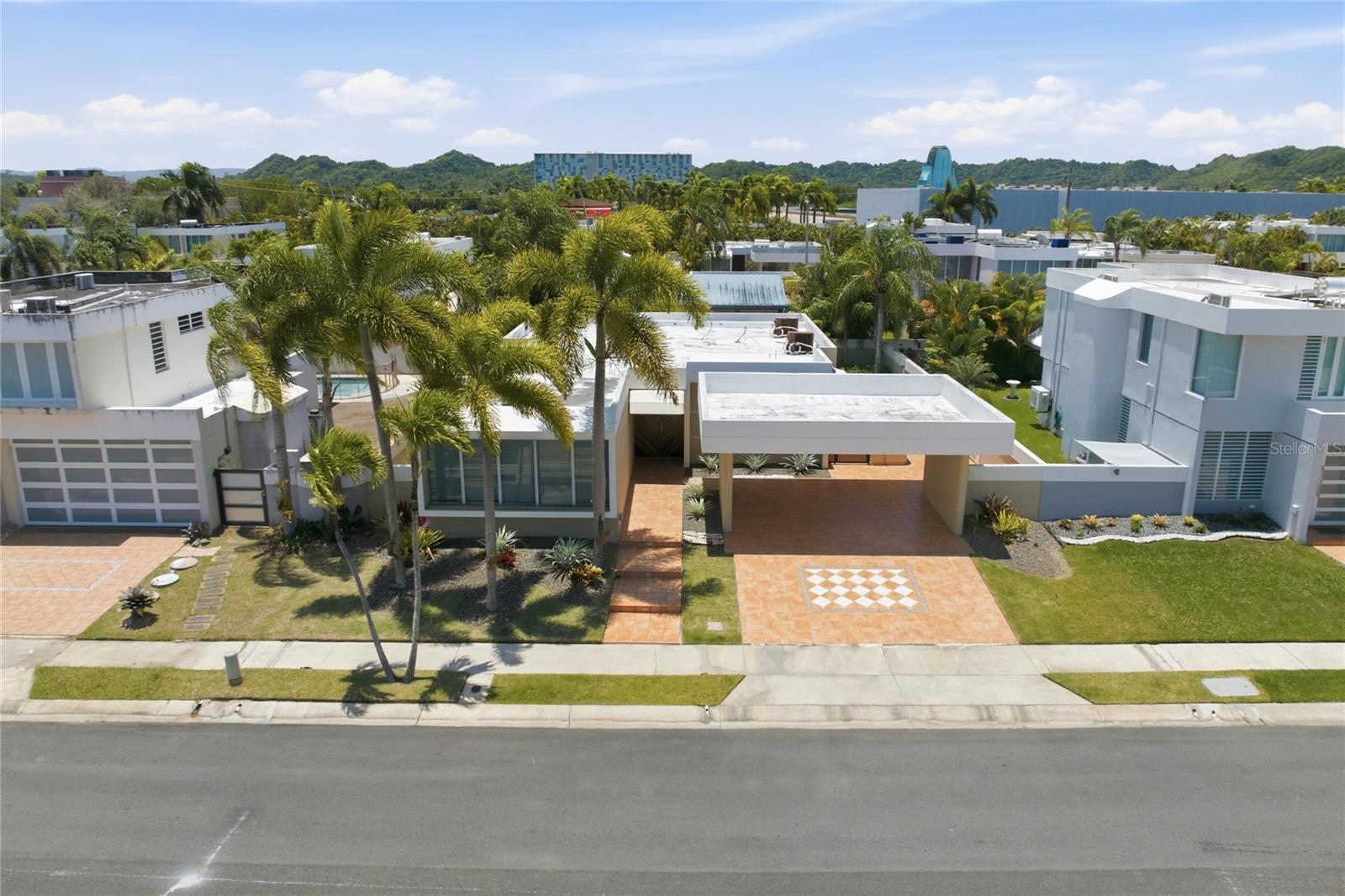 115 Paseo Real Property Photo 26