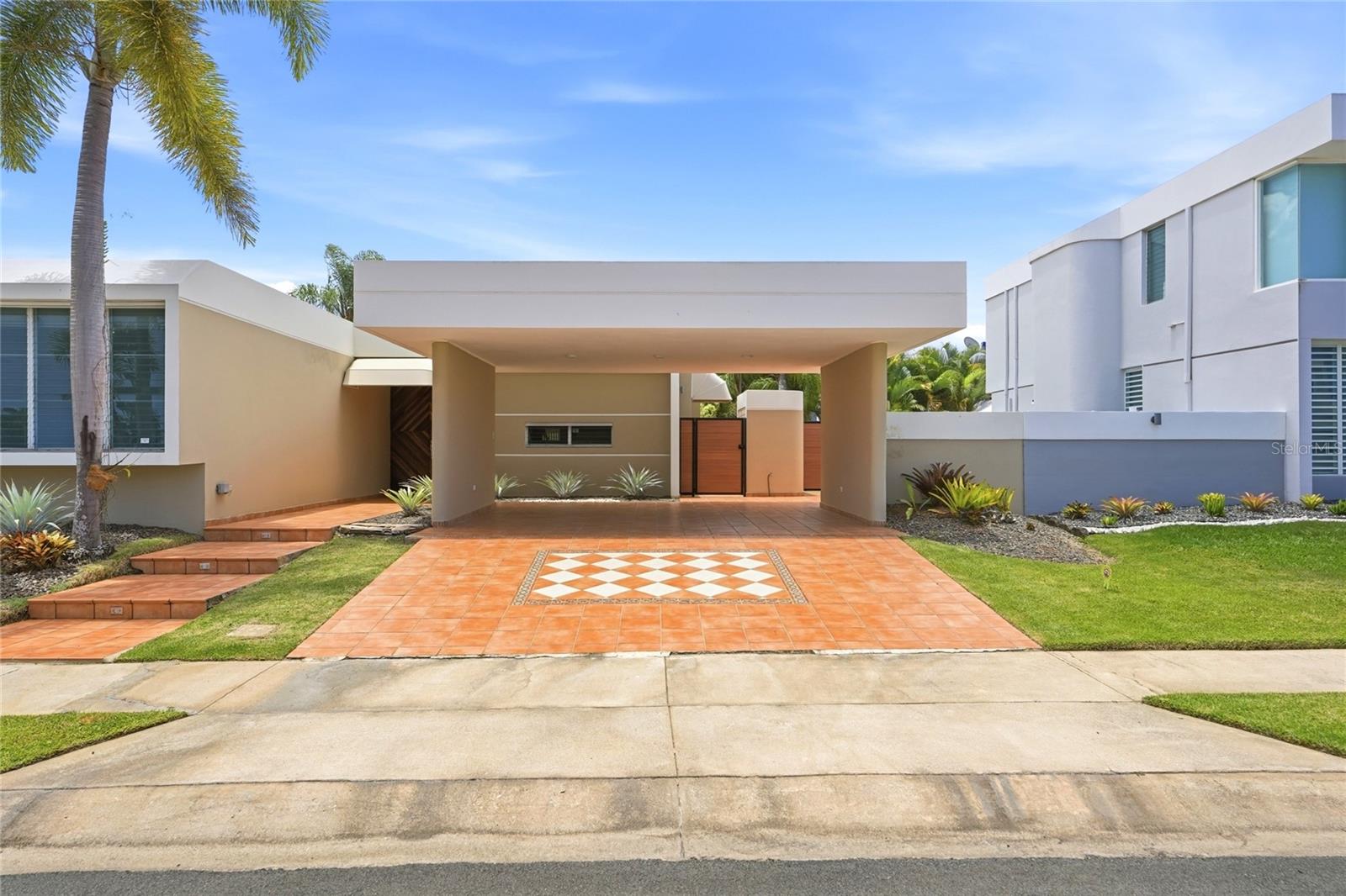 115 Paseo Real Property Photo 30