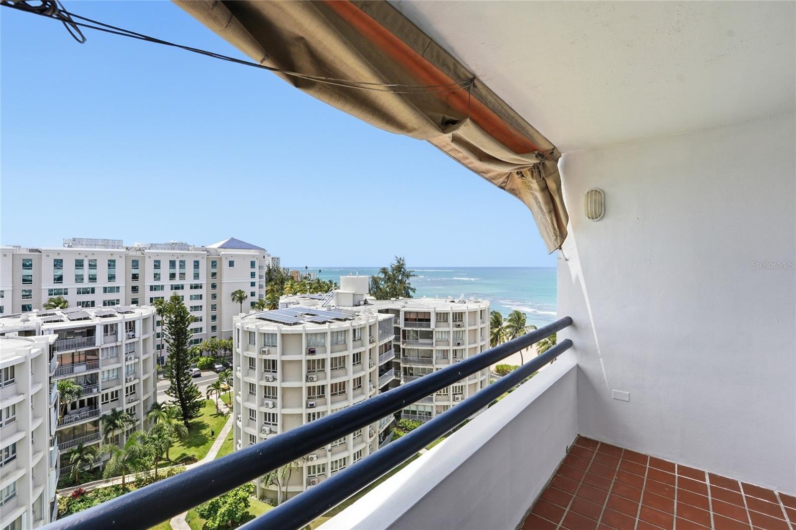 187 Horizonte #906 Property Photo 13