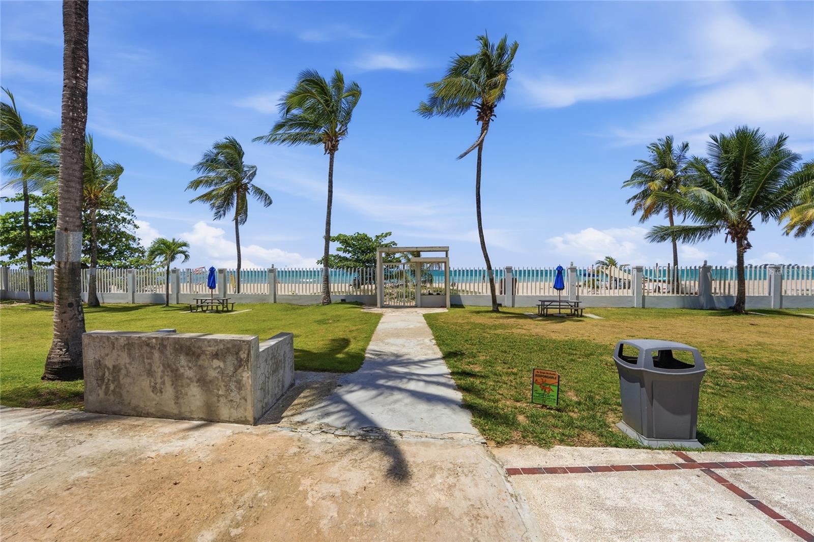 187 Horizonte #906 Property Photo 16