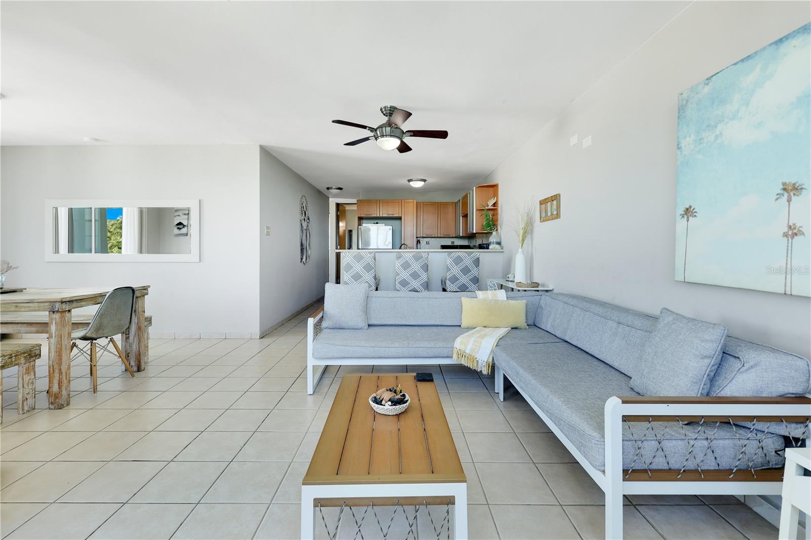 115 115 #401 Property Photo 2