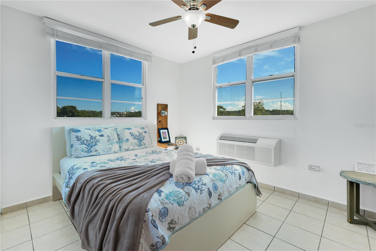 115 115 #401 Property Photo 14
