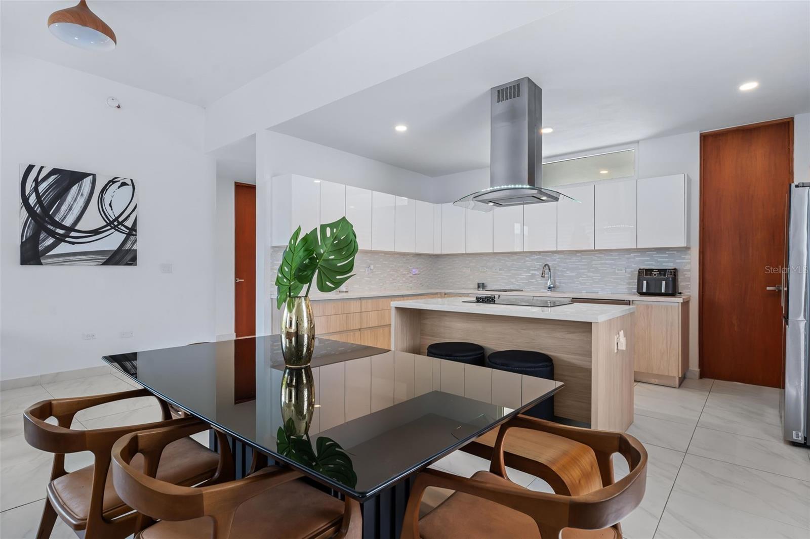 PR9121385 Property Photo 13
