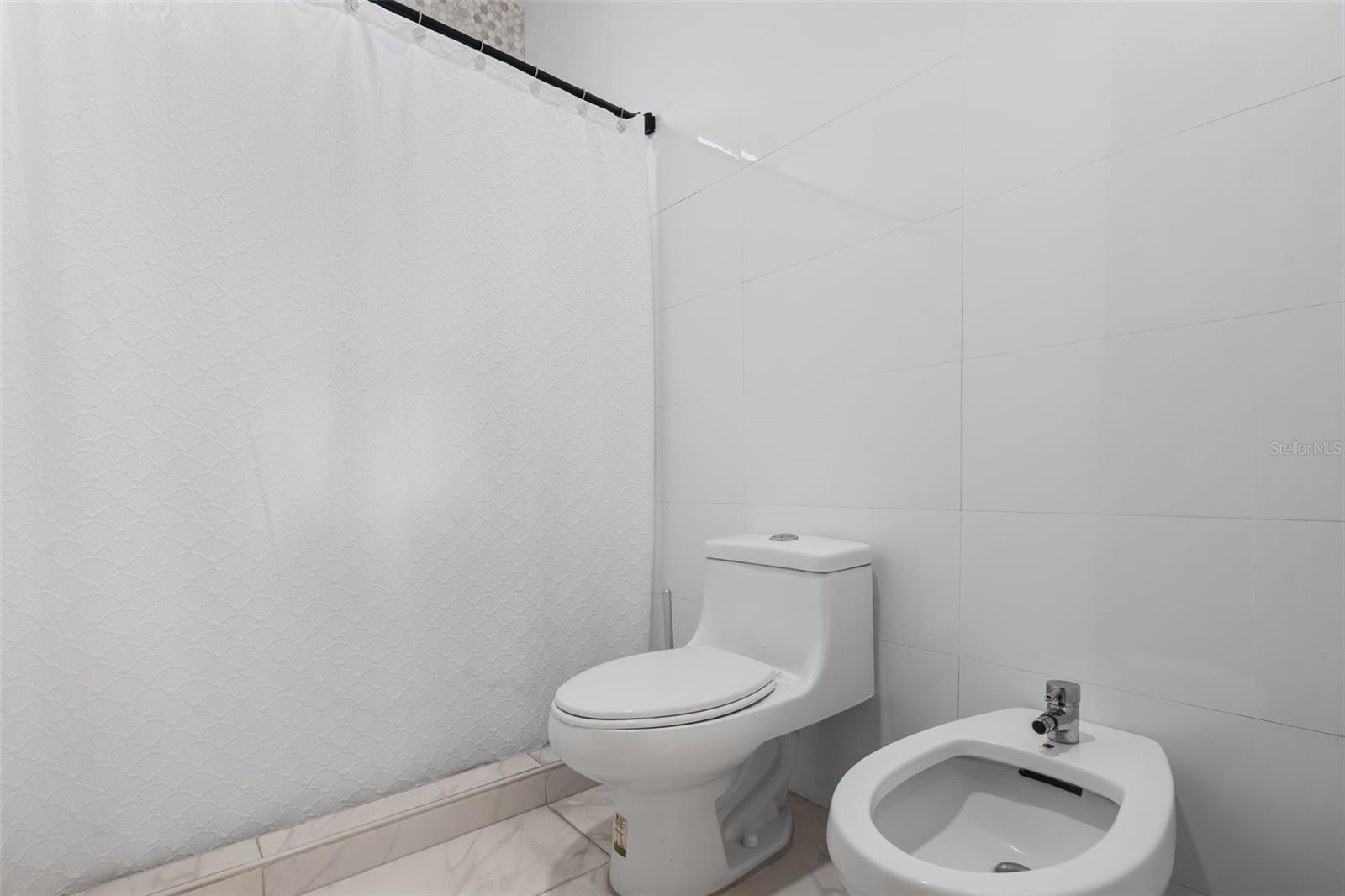 PR9121385 Property Photo 24