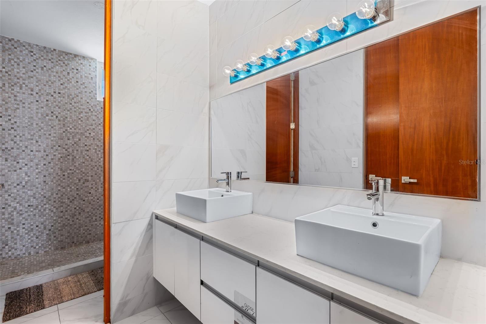 PR9121385 Property Photo 27