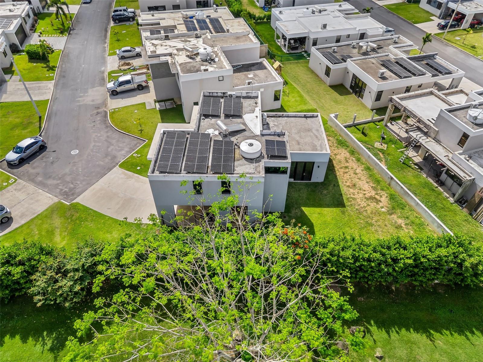 PR9121385 Property Photo 36