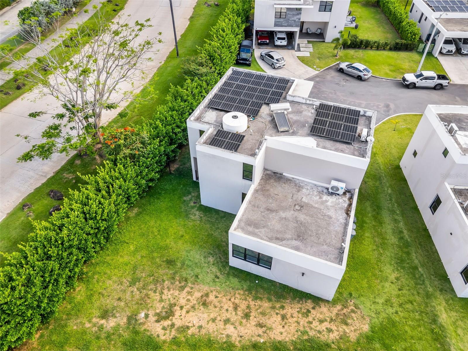 PR9121385 Property Photo 38
