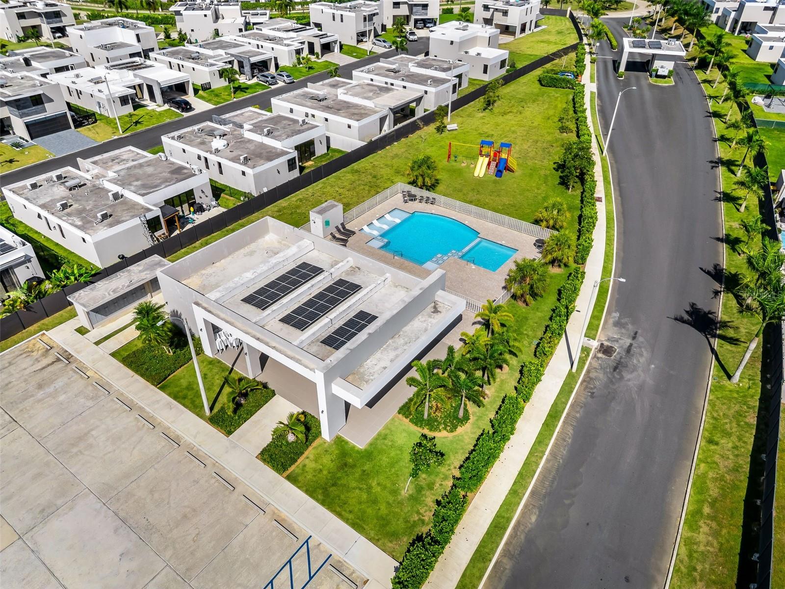 PR9121385 Property Photo 44
