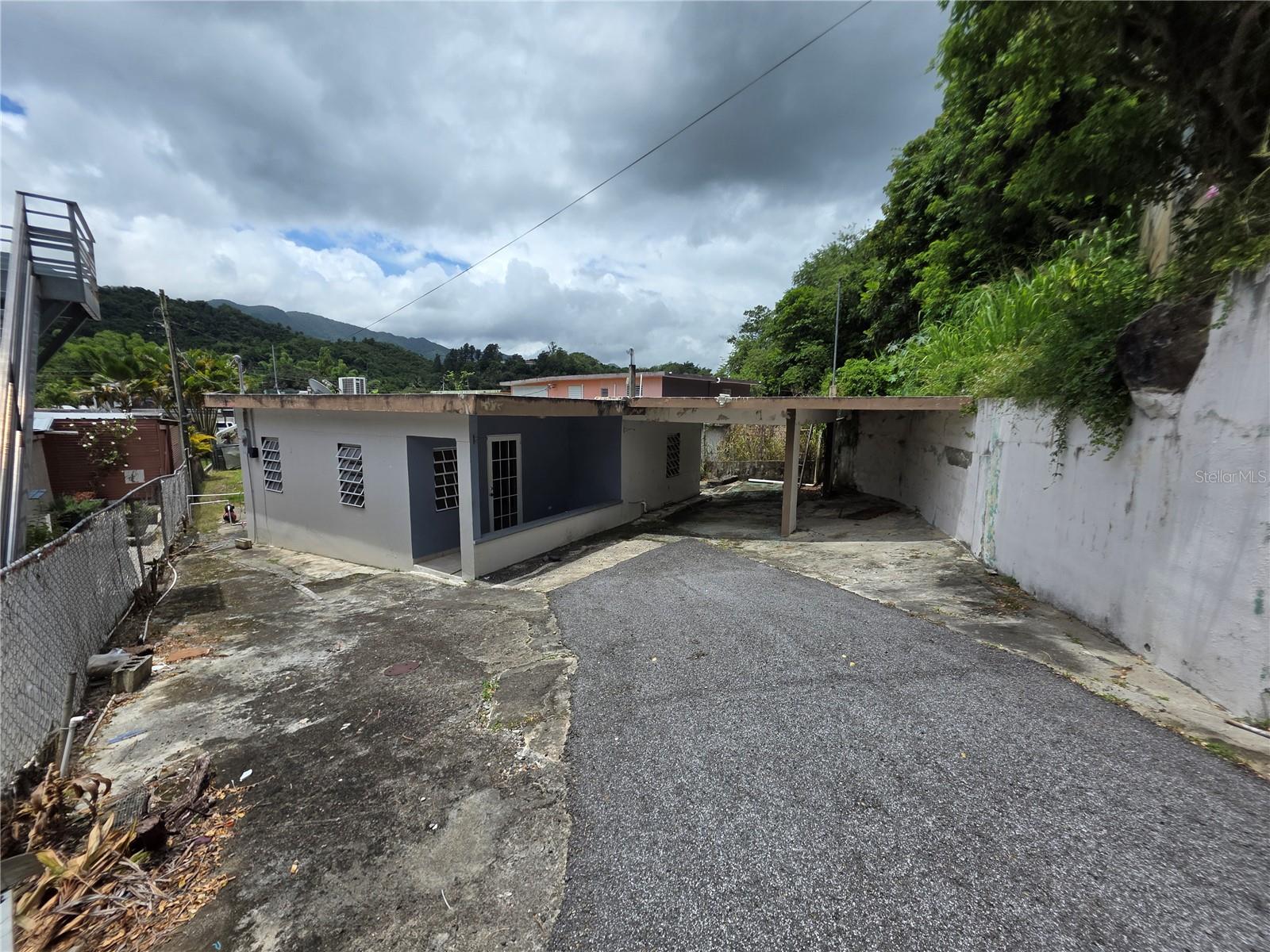 23 Aldrin Property Photo 1